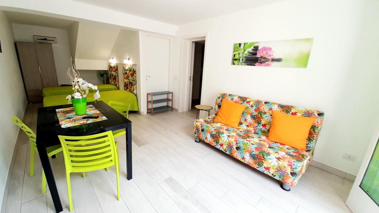 Joshua Rooms Porto Cesareo Eksteriør billede
